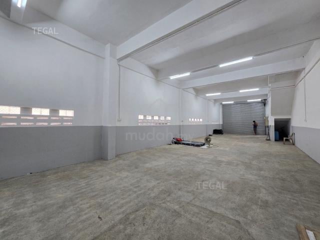 Pandamaran Selat Selatan Port Klang 2 Storey factory For Rent With CF 1