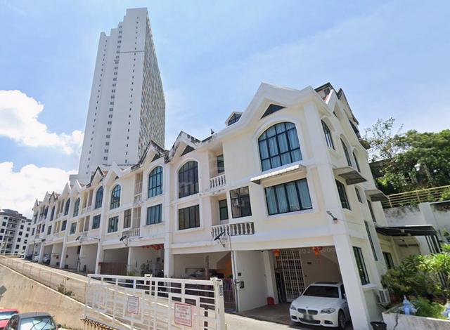 GOOD BUY - Krystal Court 3-Storey Townhouse, Sungai Nibong 1
