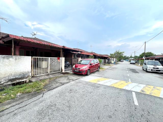 Bandar Tasik Kesuma Beranang Rumah Teres Setingkat Untuk Dijual 1