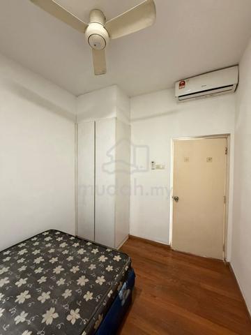 NUSA HEIGHTS – MEDIUM ROOM FOR RENT (Near Tuas,Gelang Patah Area) 1