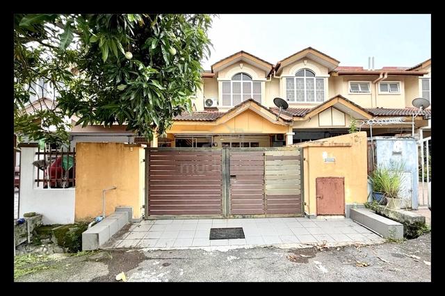 BOOKING 1K 🔥 NEGO RENOVATED 2 Storey Taman Pelangi Semenyih 1