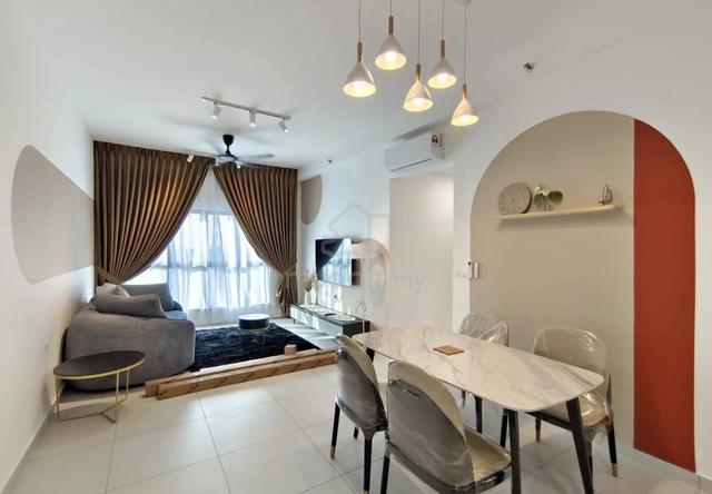 Tropicana Bay Residences @ PWC 1