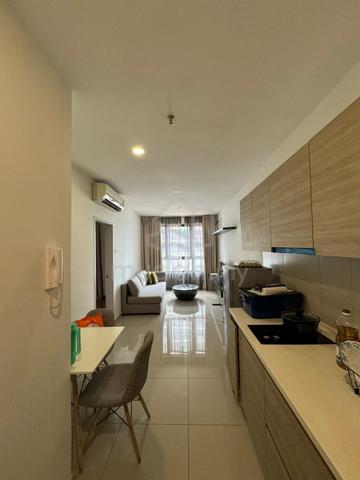 i-Suite @ i-City 1