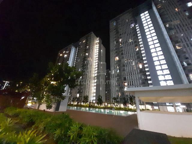 Lakefront Homes @ Cyberjaya 1
