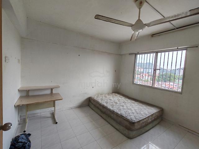 Taman Pekaka Apartment 3