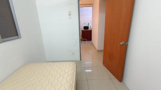 Room for Rent At De Centrum Bangi 1