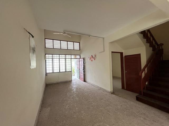 Taman Rinting Jalan Cendana 1.5 Storey Terrace House with Unblock View 1