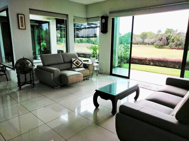 Ayer Keroh ,Taman Ozana Villa Resort 1