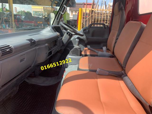 Isuzu NPR66 4.3 Box Bonded Kotak Ice Hino 3 Ton 5 - Commercial Vehicle ...