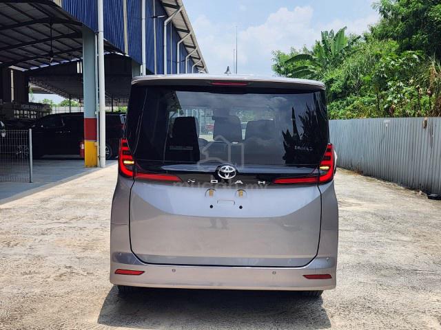 2023 Toyota NOAH 2.0 X - 4