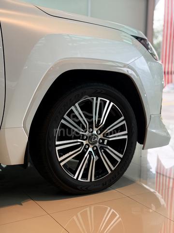READY STOCK 3 UNIT FUL2024 Lexus LX600 3.4 F SPORT - 4