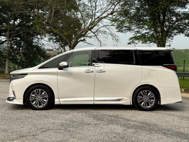 2023 Toyota ALPHARD 2.5 Z (A) USED CAR 58K MILEAGE - 3