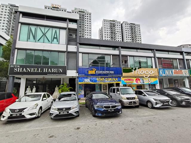 Facing Main Road Ground Floor Shop lot KEN RIMBA Seksyen 16 Shah Alam 1