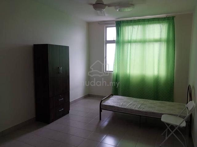 Nice room for rent near PICC 1