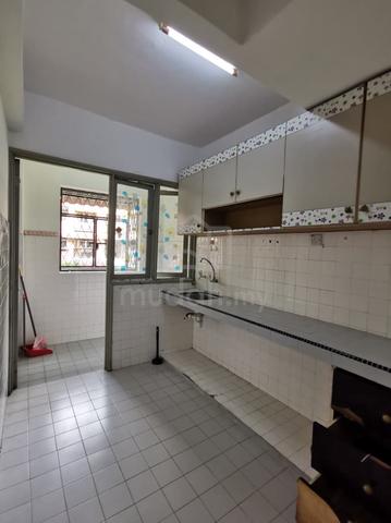 Dahlia Apartment (Ampang) 1