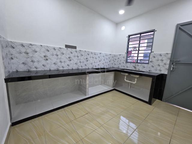 Taman Camar 1-Storey Terrace For Sale 1