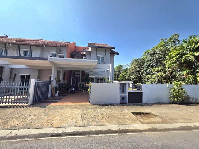 Freehold 4951 sqft - Corner Lot Double Storey (Ilmia) Alam Sari Bangi 1