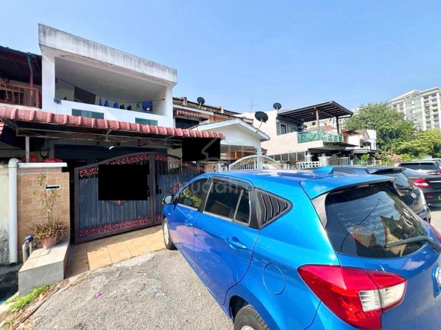 FULLY RENOVATED 2 Storey Terrace Taman Sri Muda Seksyen 25 Shah Alam 1