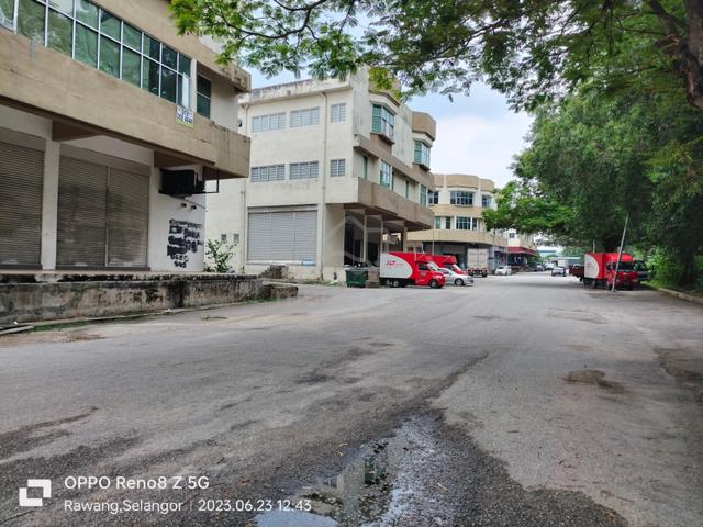 Corner lot shop for sale at Rawang Industry zone area, near to toll, 1