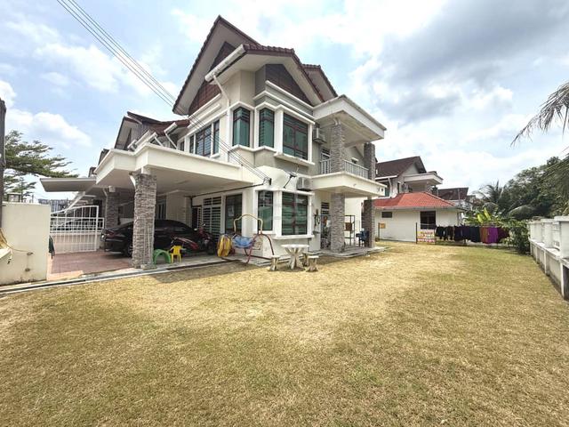 ((LUAS+MODERN)) CORNER LOT Double Storey @ Seksyen 4 (Aster) Bangi 1