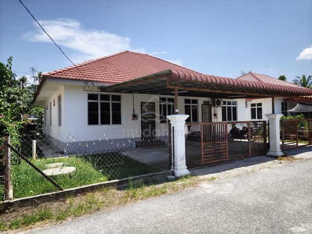 Rumah untuk disewa di Kg. Babong Pulau Melaka Kedai Lalat 1