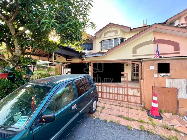 RENOVATED Double Storey Terrace House Taman Desa Mewah, Semenyih 1