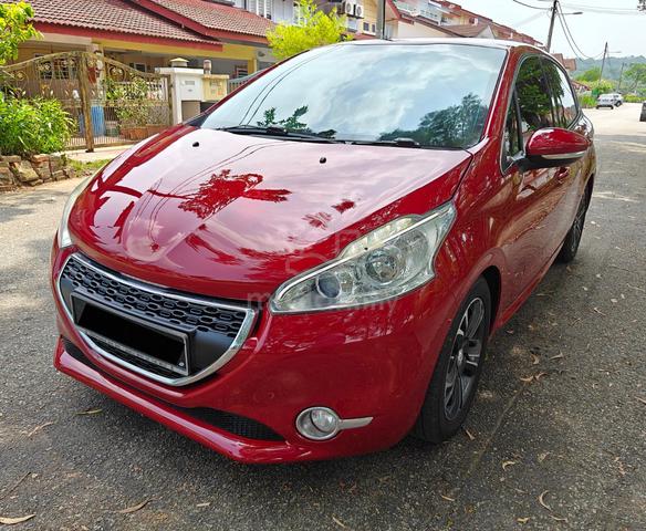 Peugeot 208 1.6 (A), 2014 - 3