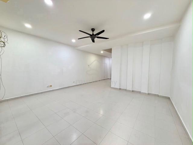 LA Garden JP Perdana / 2-Storey Terrace / Vacant Unit / Non-Bumi 1