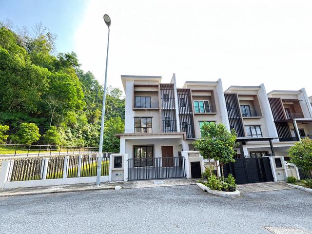 VIEW TO OFFER l 3 STOREY ENDLOT | NASIM HEIGHT | ULU KLANG | AMPANG 1