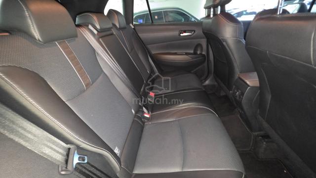 2025 Sime Darby Toyota COROLLA CROSS 1.8 V Facelif - 5