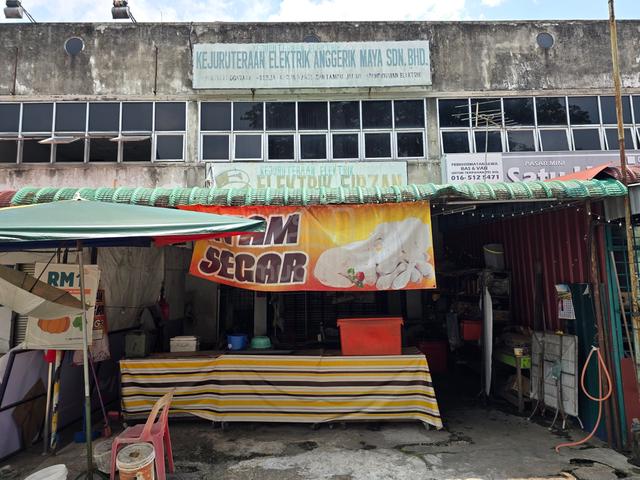 Double Storey Shop At Seri Desa Tanah Hitam, Chemor, Perak. 1