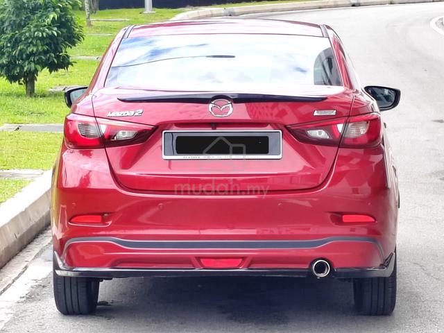Hatchback Leather HiSpec 2016 Mazda 2 1.5 SKYACTIV - 4
