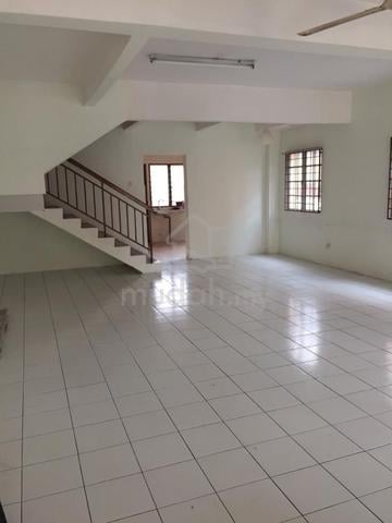 For Rent: Teres 2 Tingkat, Bangi Seksyen 3 1