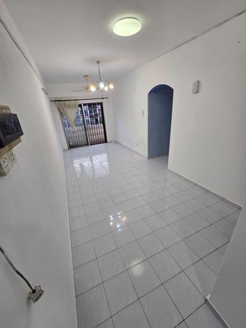 Sri Kenari Apartment 1