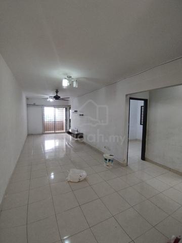 Aliran Damai Apartments 1