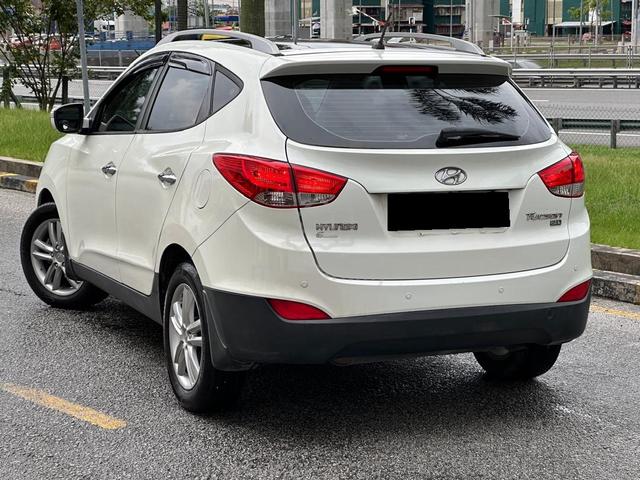 2010 HYUNDAI TUCSON 2.0 (A) GLS HiGH SPEC SUNROOF - 2
