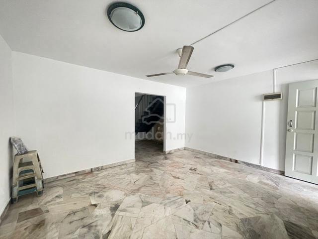 Menjalara 62b, 2 Storey, Can Convert Freehold, Well Kept, Below Market 1