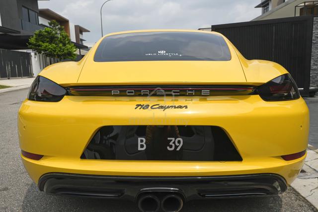 2017 Porsche Cayman 718 with nice car no. 39 - 2