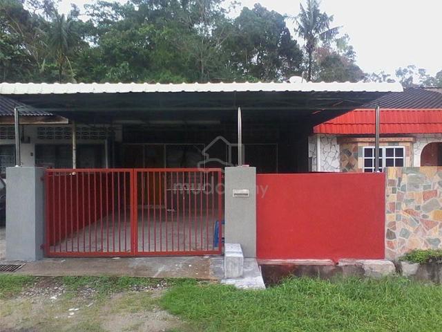 [UTK DIJUAL] Rumah Teres Setingkat Taman Bernam, Tanjong Malim 1