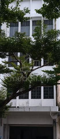 [SAVE UP 90K] Jalan Sultan Iskandar, 1,256sf, Ipoh 1