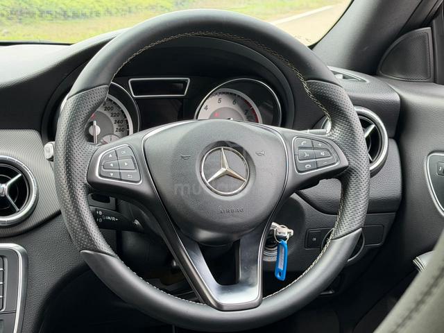 MERCEDES BENZ CLA200 1.6 (a) FREE WARRANYT 3 YEAR - 5