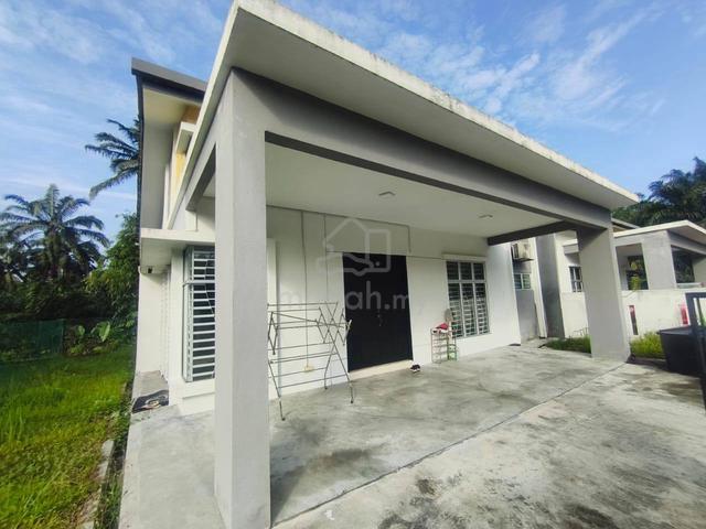 Taman Iklas Jenjarom Freehold Near Tropicana Aman 1