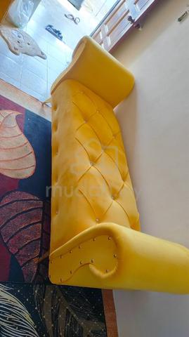 Carousel Image