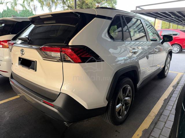 2020 Toyota RAV4 2.5 CBU #SIME Auto Selection - 3