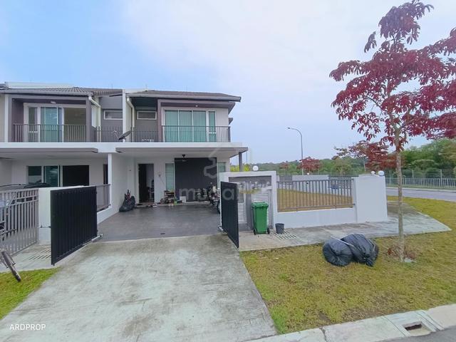 CORNER LOT FACING OPEN 2 Storey House Serene Height Verna WITH FURNISH 1