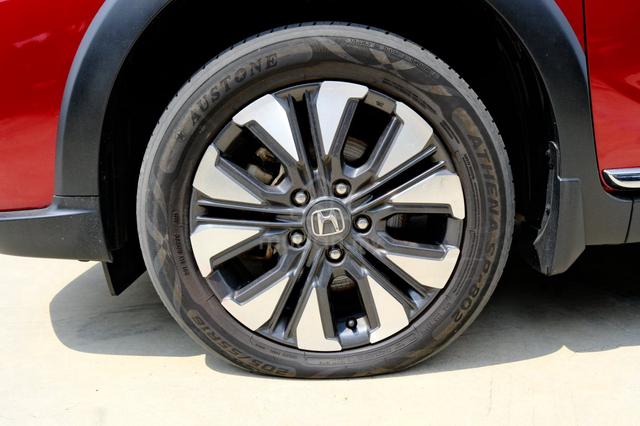 Honda BR-V 1.5 V SPEC FACELIFT LEATHER SEAT FULON! - 5