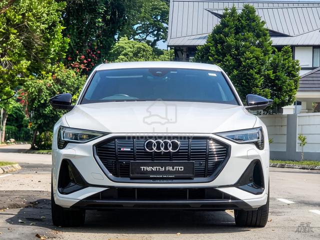 (2021) AUDI Q8 E-TRON 55 Sportback Quattro S-Line - 4