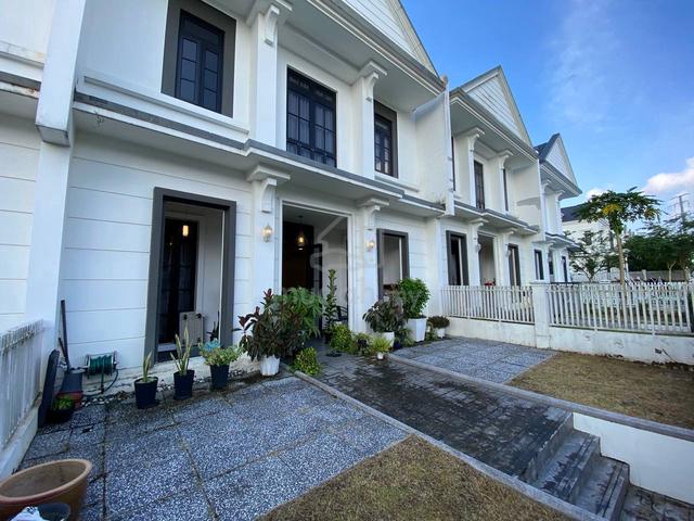 FULLY FURNISHED Eco Botanic 2.5 Storey Superlink Terrace House 1
