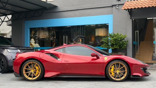 2020 Ferrari 488 3.9 PISTA (A) - 3