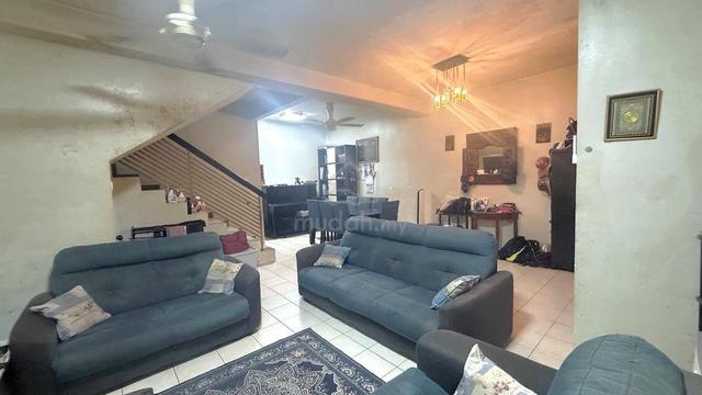 Double Storey, Taman Puncak Jalil (PUJ 4) @ Seri Kembangan RENOVATED 1